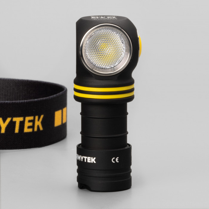 Фонарь Armytek Elf C1 Micro USB (белый свет)